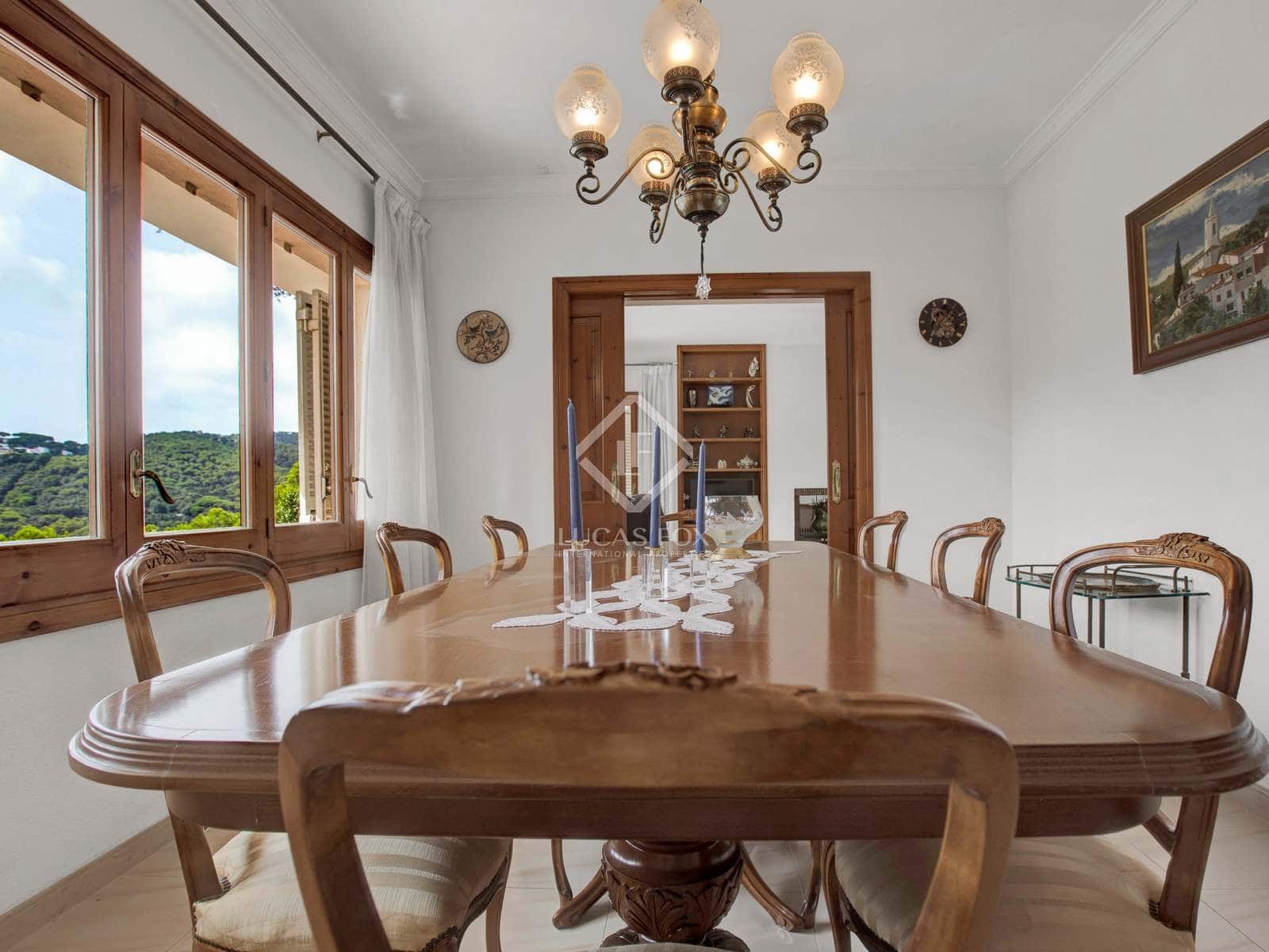 5 slaapkamer Villa te koop in Sant Cebria de Vallalta met garage - € 1.000.000 (Ref: 6588340)