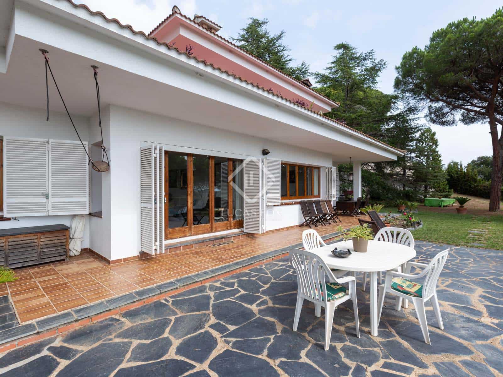 5 slaapkamer Villa te koop in Sant Cebria de Vallalta met garage - € 1.000.000 (Ref: 6588340)