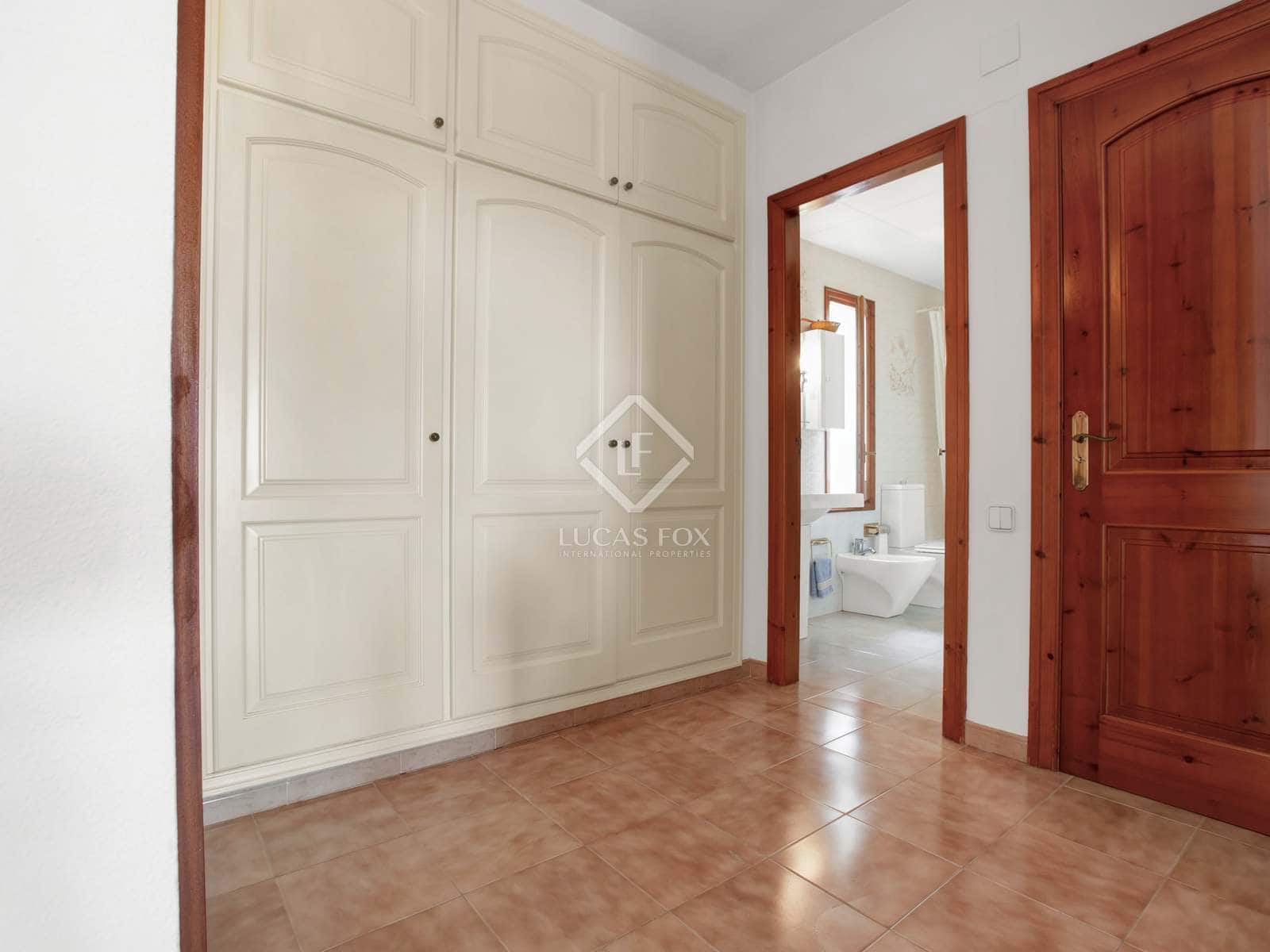 5 slaapkamer Villa te koop in Sant Cebria de Vallalta met garage - € 1.000.000 (Ref: 6588340)