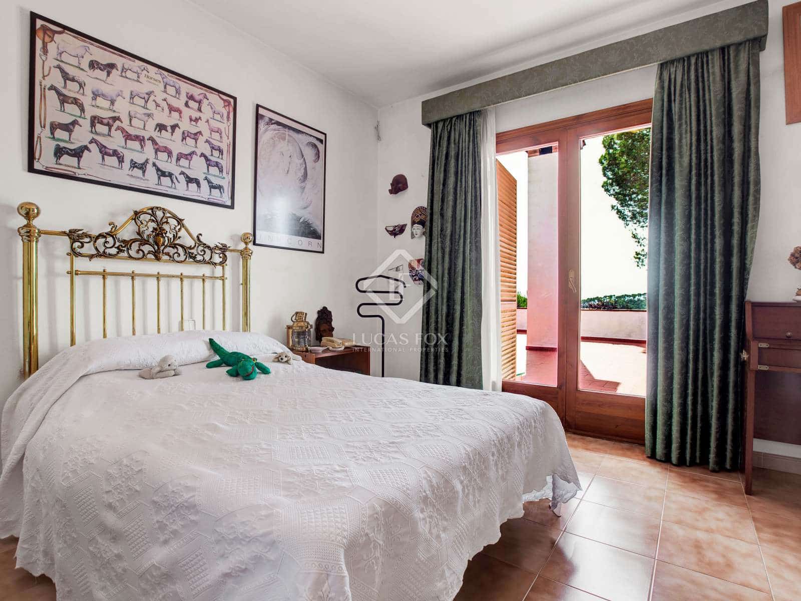 5 slaapkamer Villa te koop in Sant Cebria de Vallalta met garage - € 1.000.000 (Ref: 6588340)