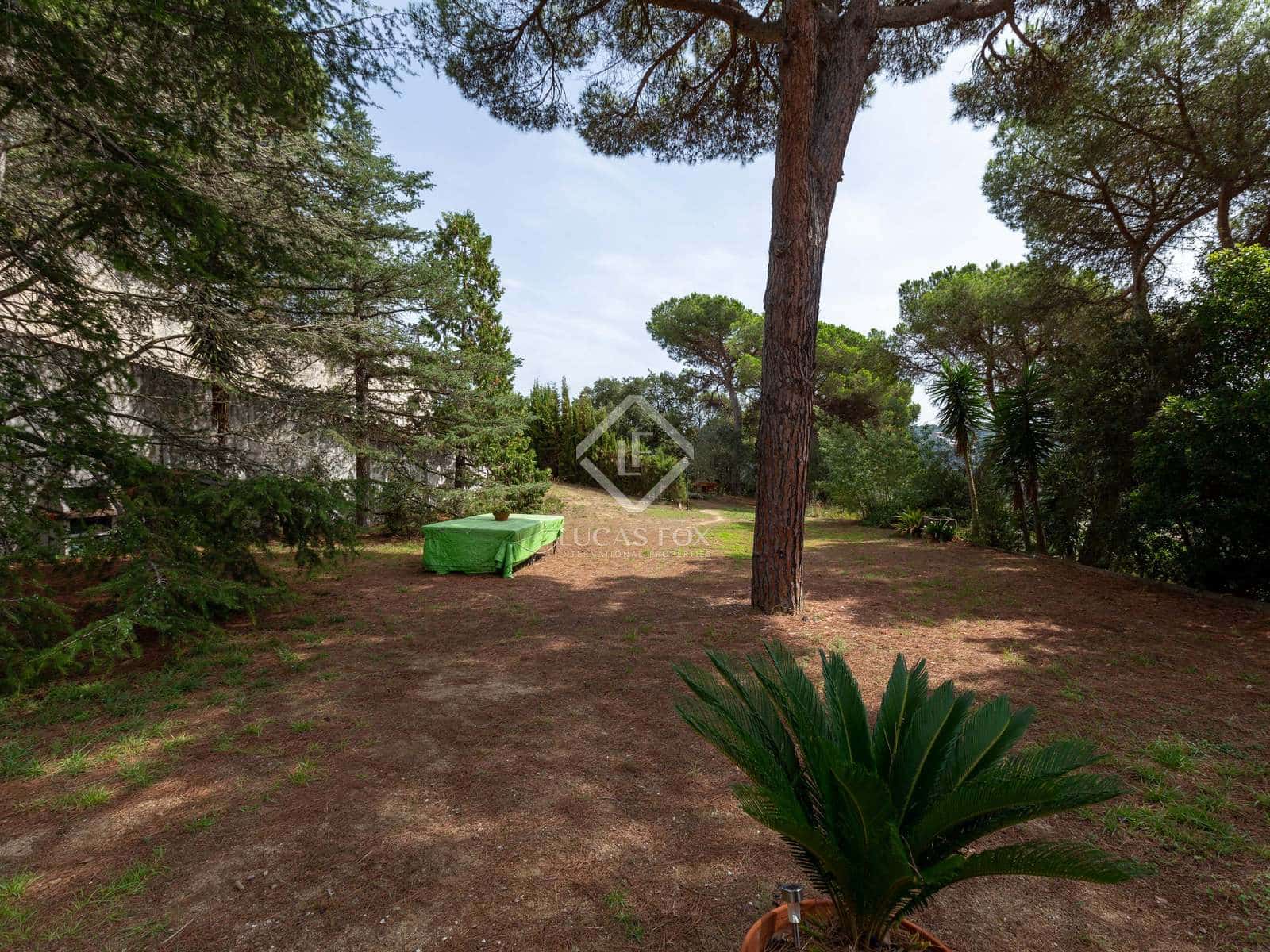 5 slaapkamer Villa te koop in Sant Cebria de Vallalta met garage - € 1.000.000 (Ref: 6588340)