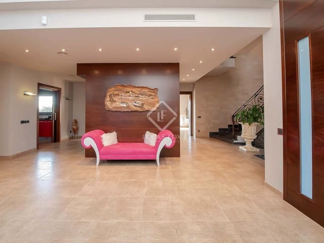 5 chambre Villa/Maison à vendre à Santa Cristina d'Aro avec piscine garage - 2 100 000 € (Ref: 6631227)