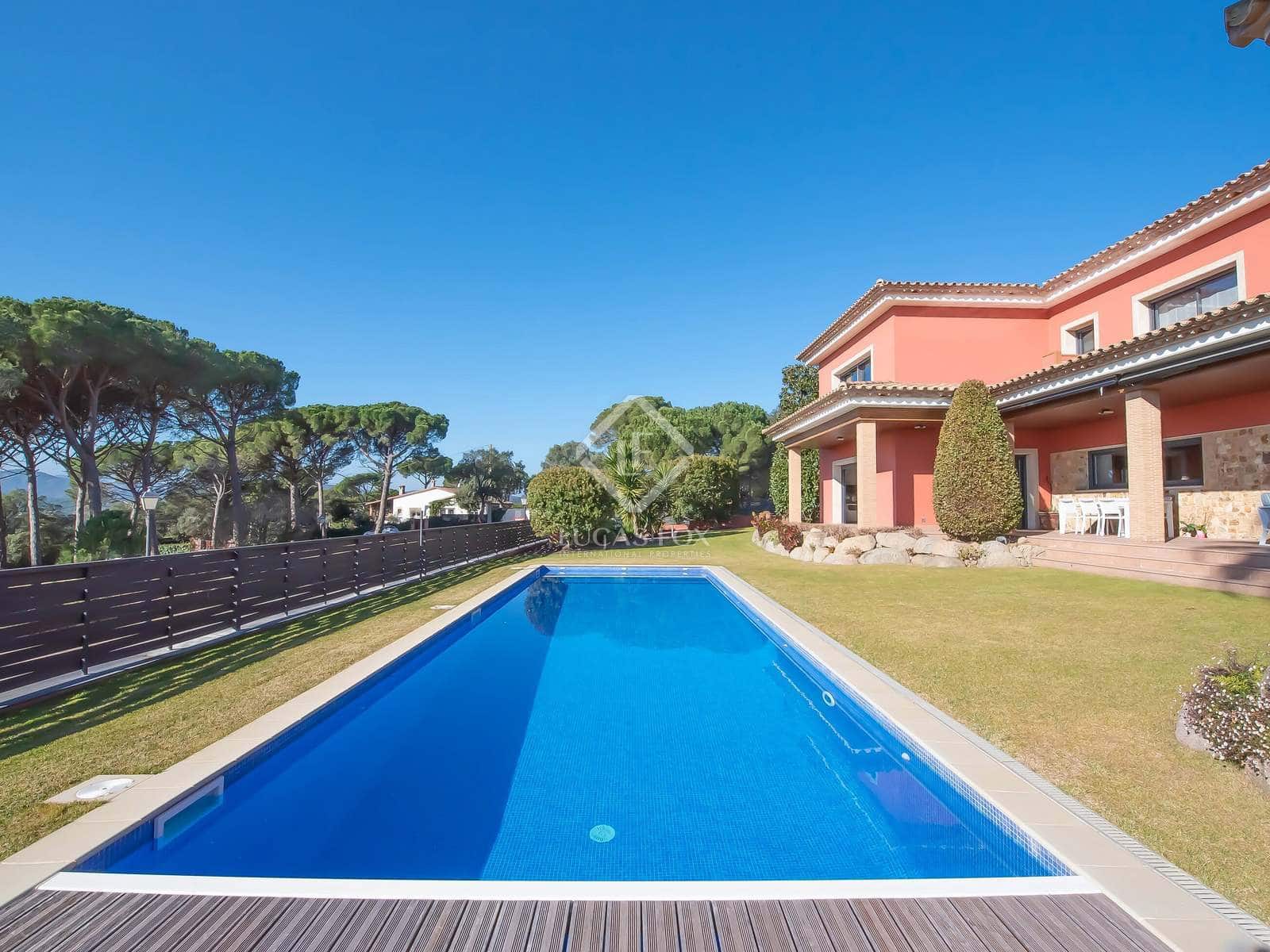 5 soveværelse Villa til salg i Santa Cristina d'Aro med swimmingpool garage - € 2.100.000 (Ref: 6631227)