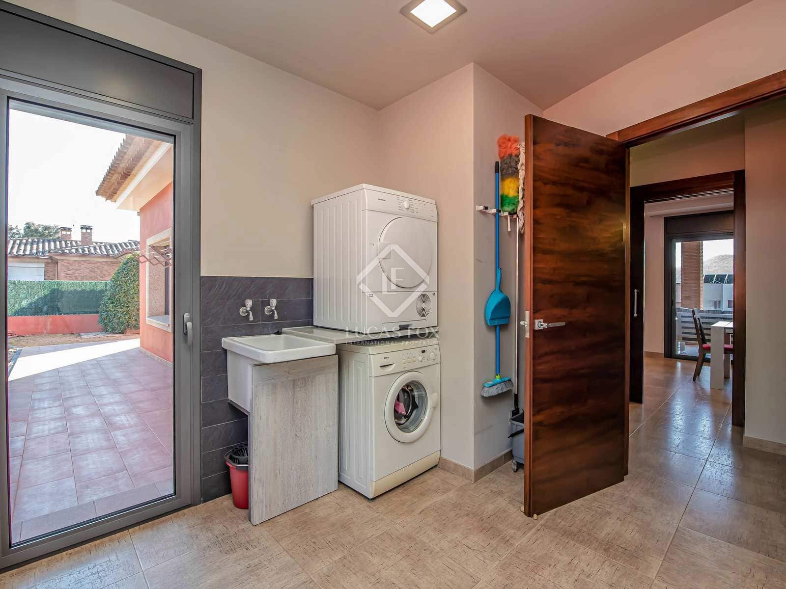 5 soveværelse Villa til salg i Santa Cristina d'Aro med swimmingpool garage - € 2.100.000 (Ref: 6631227)