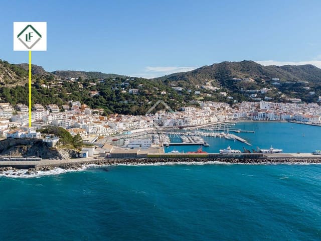 6 bedroom Villa for sale in El Port de la Selva with pool garage - € 3,900,000 (Ref: 6633744)