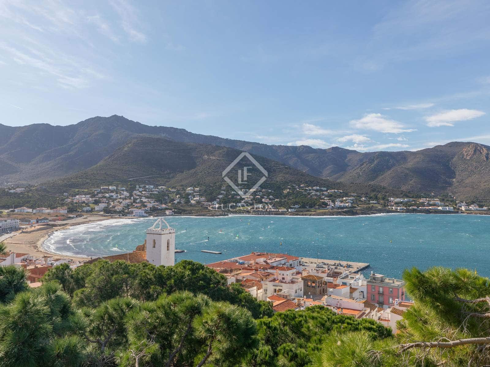 6 quarto Moradia para venda em El Port de la Selva com piscina garagem - 3 900 000 € (Ref: 6633744)