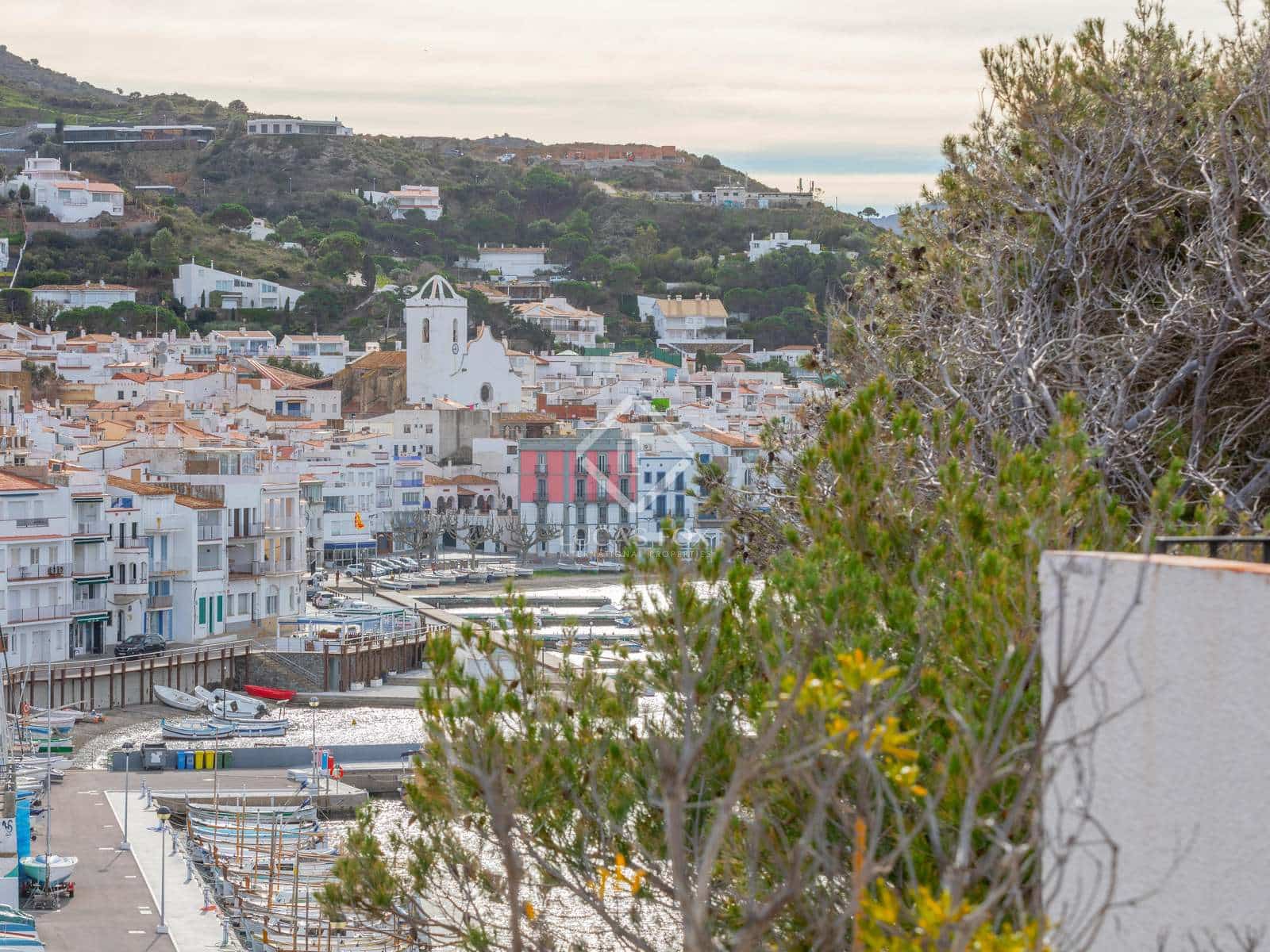 6 quarto Moradia para venda em El Port de la Selva com piscina garagem - 3 900 000 € (Ref: 6633744)