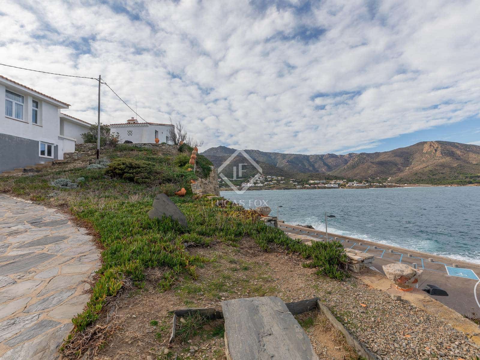 6 quarto Moradia para venda em El Port de la Selva com piscina garagem - 3 900 000 € (Ref: 6633744)