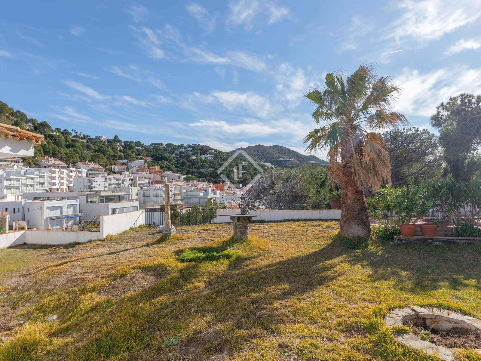 6 quarto Moradia para venda em El Port de la Selva com piscina garagem - 3 900 000 € (Ref: 6633744)