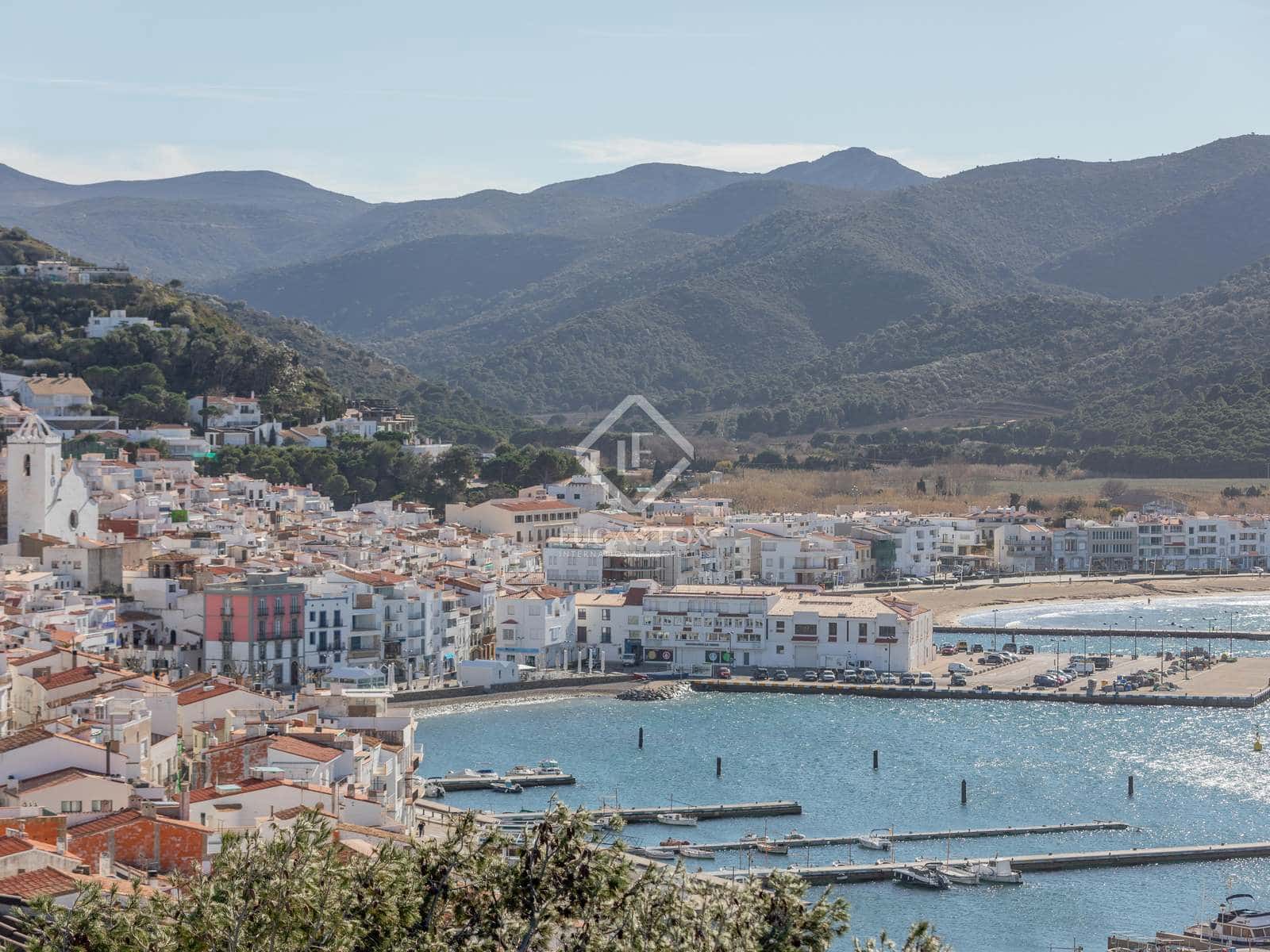 6 quarto Moradia para venda em El Port de la Selva com piscina garagem - 3 900 000 € (Ref: 6633744)