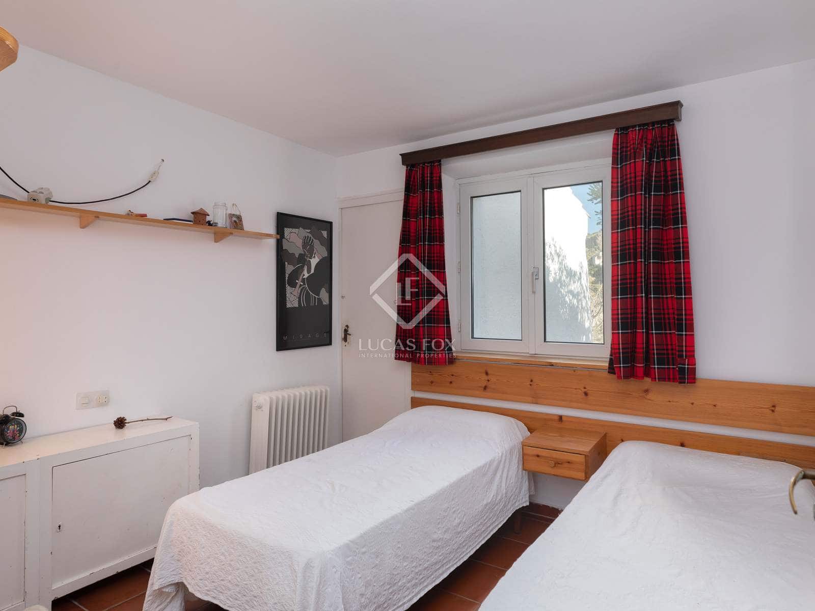 6 quarto Moradia para venda em El Port de la Selva com piscina garagem - 3 900 000 € (Ref: 6633744)