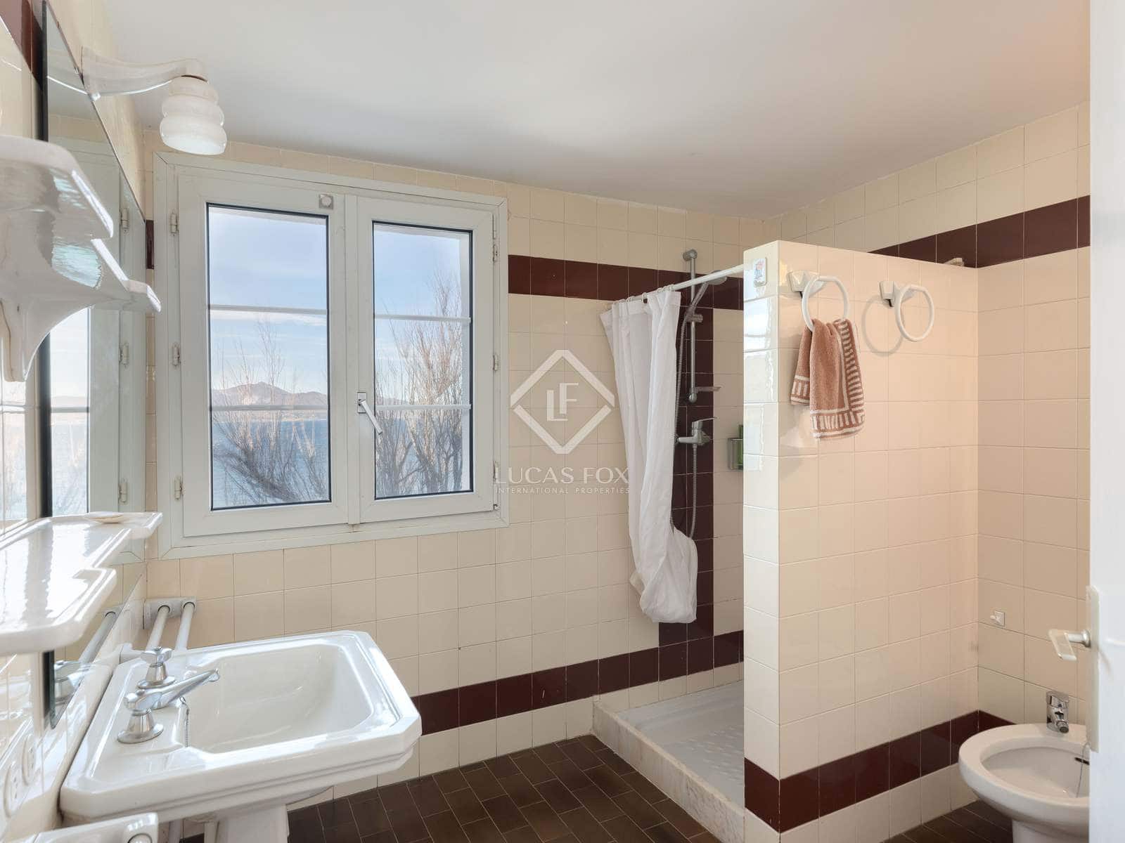 6 quarto Moradia para venda em El Port de la Selva com piscina garagem - 3 900 000 € (Ref: 6633744)