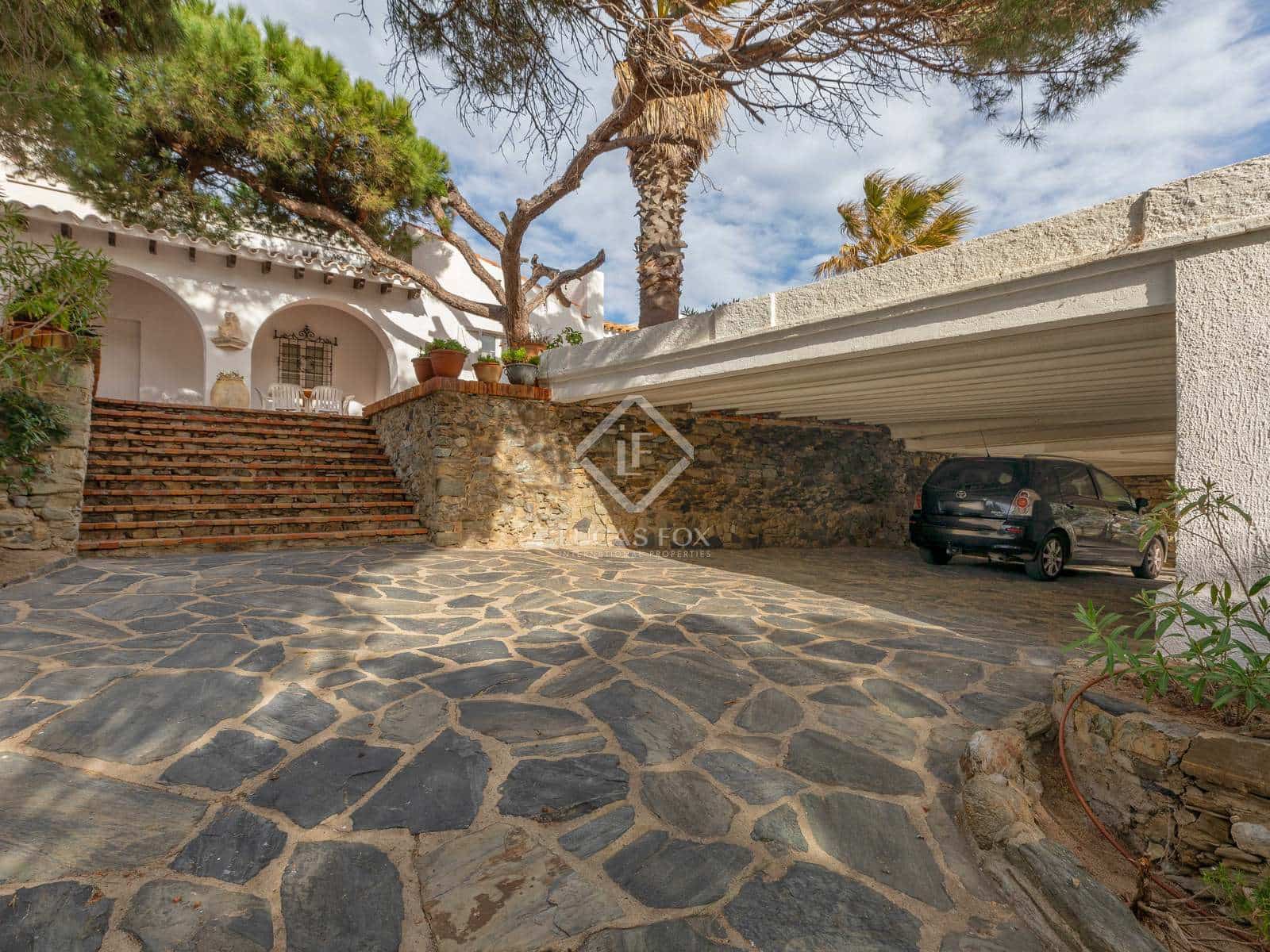 6 quarto Moradia para venda em El Port de la Selva com piscina garagem - 3 900 000 € (Ref: 6633744)