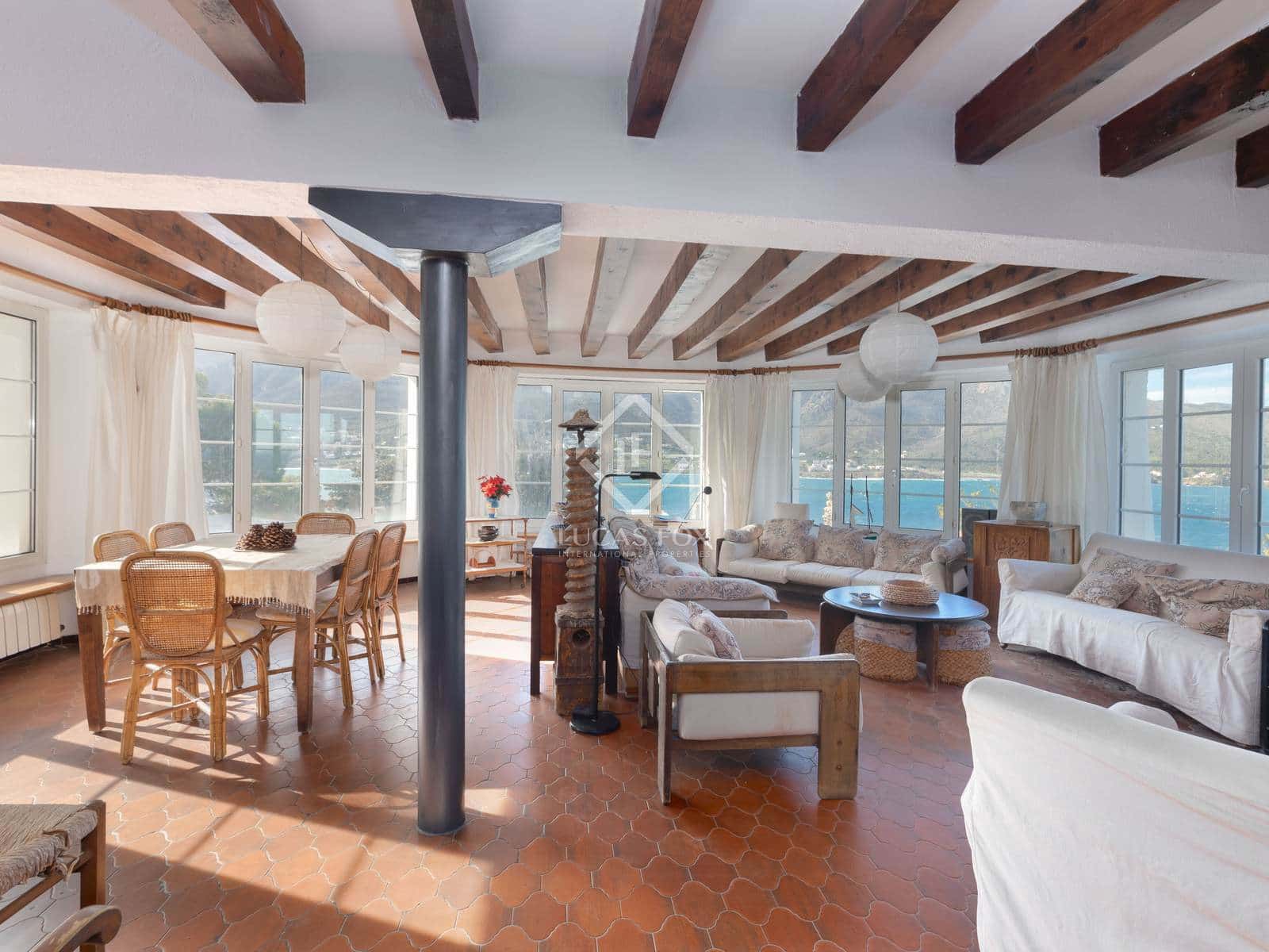 6 quarto Moradia para venda em El Port de la Selva com piscina garagem - 3 900 000 € (Ref: 6633744)