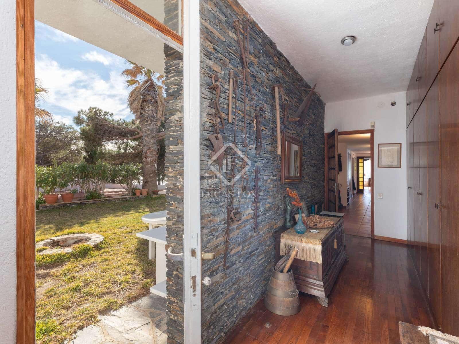 6 quarto Moradia para venda em El Port de la Selva com piscina garagem - 3 900 000 € (Ref: 6633744)