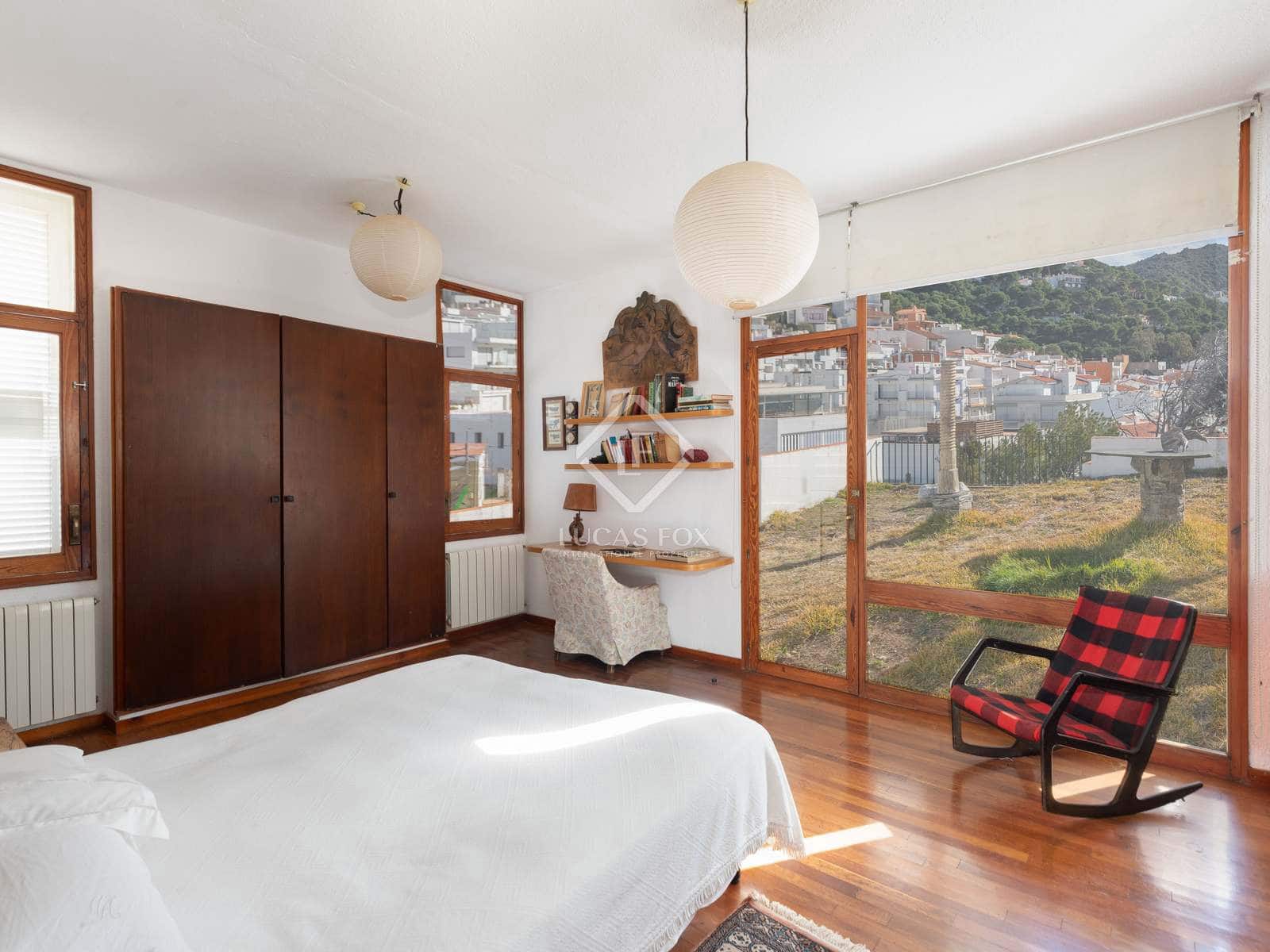 6 quarto Moradia para venda em El Port de la Selva com piscina garagem - 3 900 000 € (Ref: 6633744)