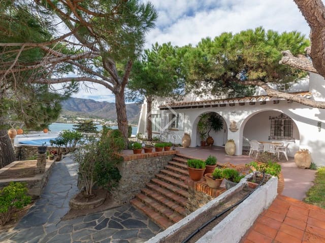 Chalet de 6 habitaciones en El Port de la Selva en venta con piscina garaje - 3.900.000 € (Ref: 6633744)