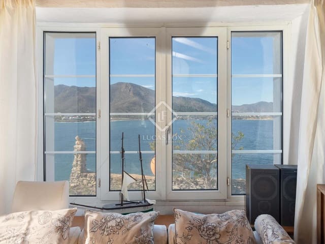 Chalet de 6 habitaciones en El Port de la Selva en venta con piscina garaje - 3.900.000 € (Ref: 6633744)