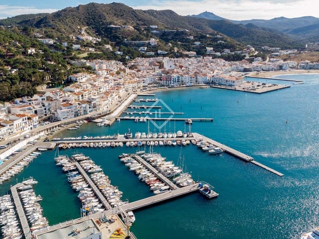 Chalet de 6 habitaciones en El Port de la Selva en venta con piscina garaje - 3.900.000 € (Ref: 6633744)