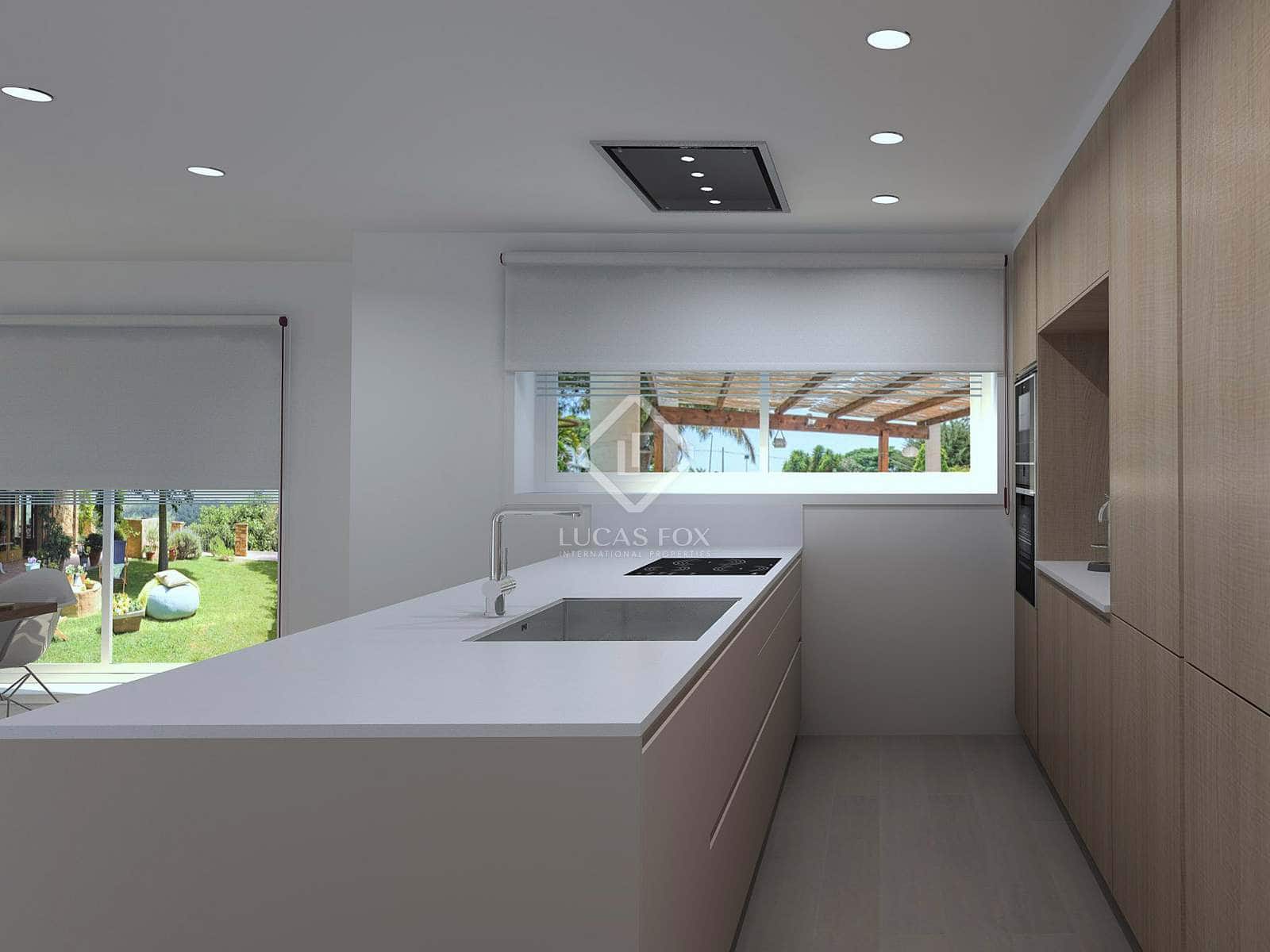 4 slaapkamer Villa te koop in Lloret de Mar met zwembad garage - € 869.500 (Ref: 6651426)