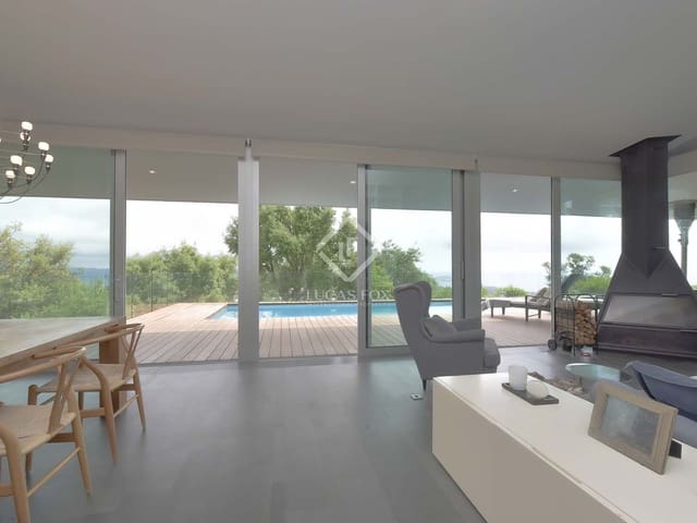 6 slaapkamer Villa te koop in Platja d'Aro, Castell-Platja d'Aro met zwembad garage - € 2.200.000 (Ref: 6660290)