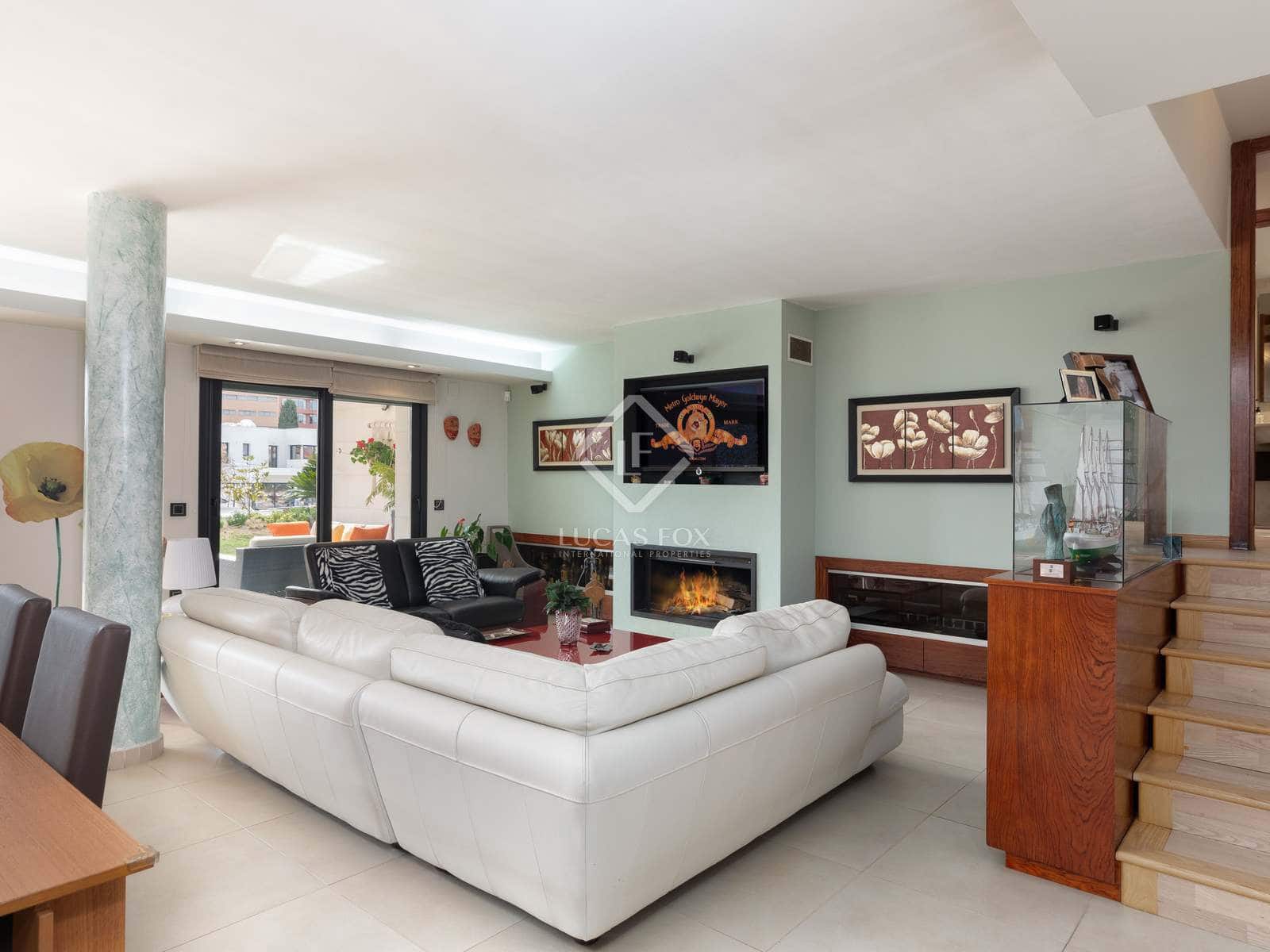 5 bedroom Villa for sale in Roses with pool garage - € 1,900,000 (Ref: 6663678)