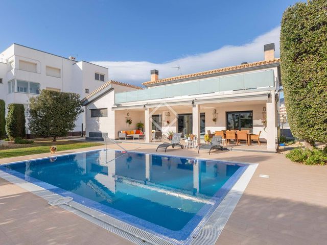 5 soveværelse Villa til salg i Roses med swimmingpool garage - € 1.900.000 (Ref: 6663678)