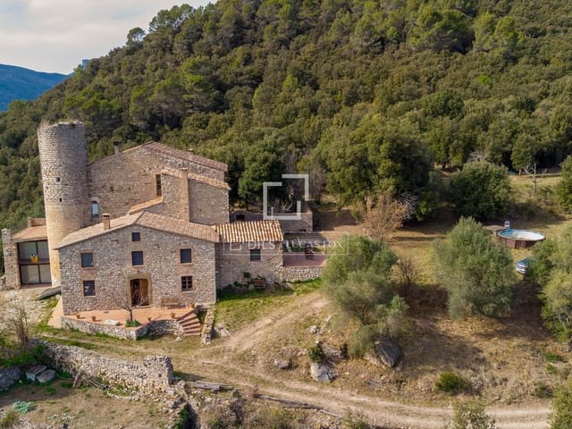 Finca/Casa Rural de 8 habitaciones en Amer en venta con garaje - 1.450.000 € (Ref: 6682352)