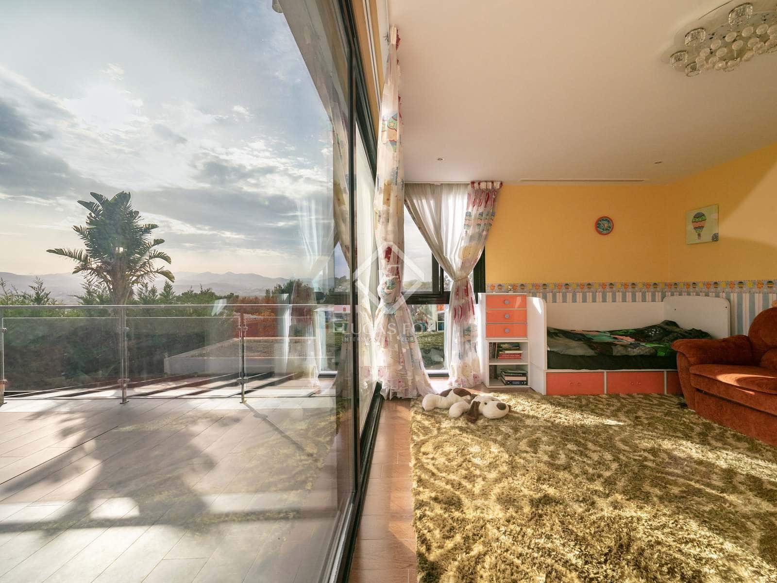 4 bedroom Villa for sale in Javea / Xabia with pool garage - € 2,950,000 (Ref: 6701068)