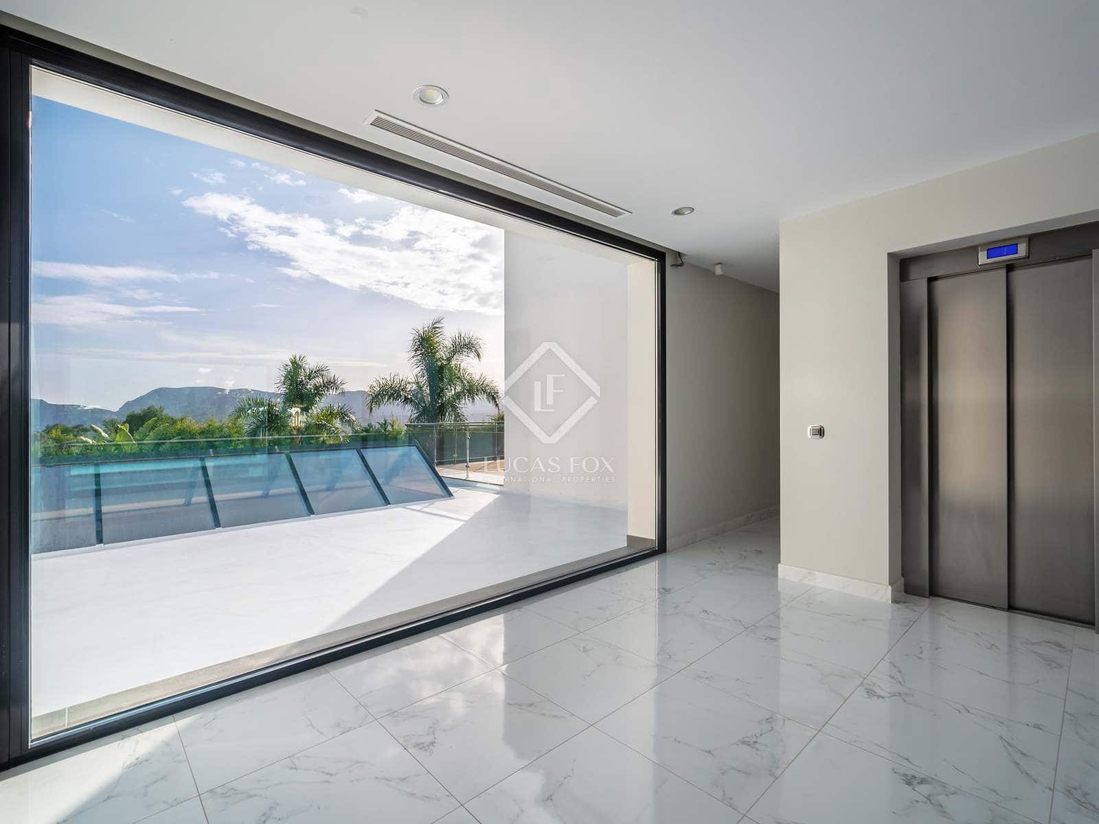 4 bedroom Villa for sale in Javea / Xabia with pool garage - € 2,950,000 (Ref: 6701068)