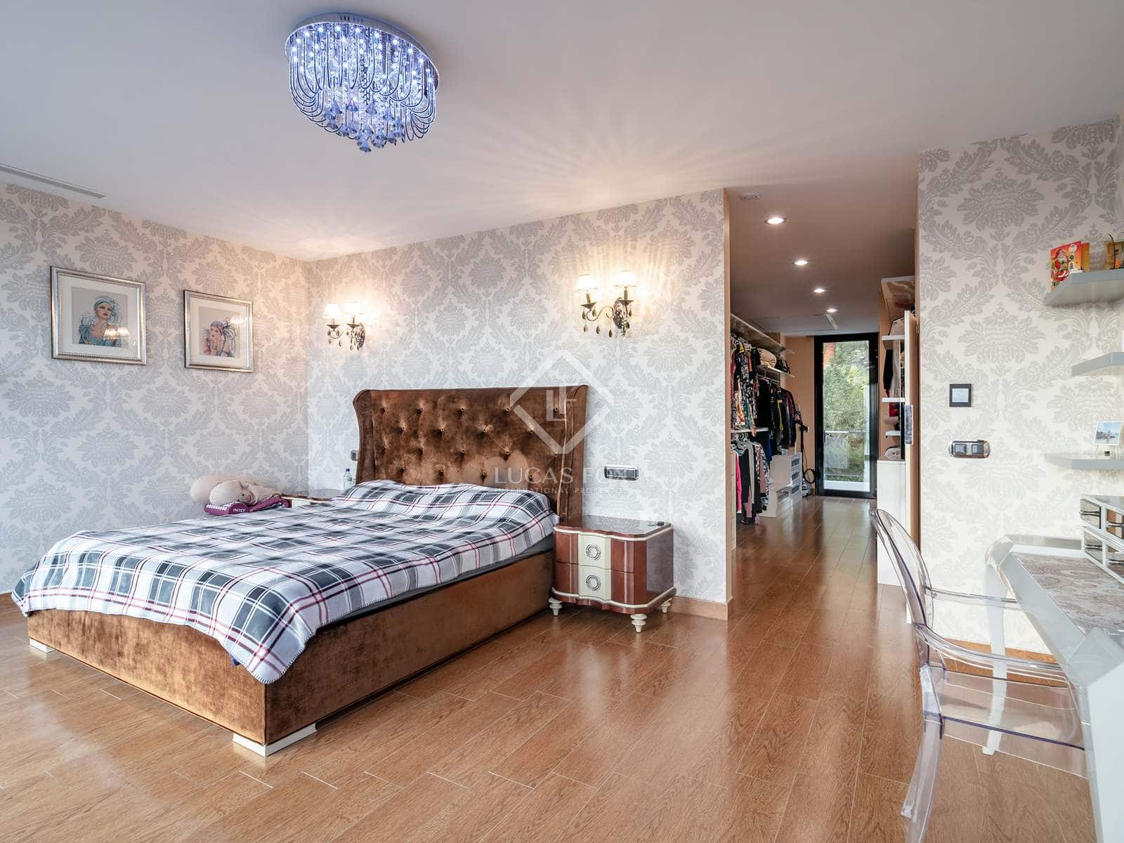 4 bedroom Villa for sale in Javea / Xabia with pool garage - € 2,950,000 (Ref: 6701068)