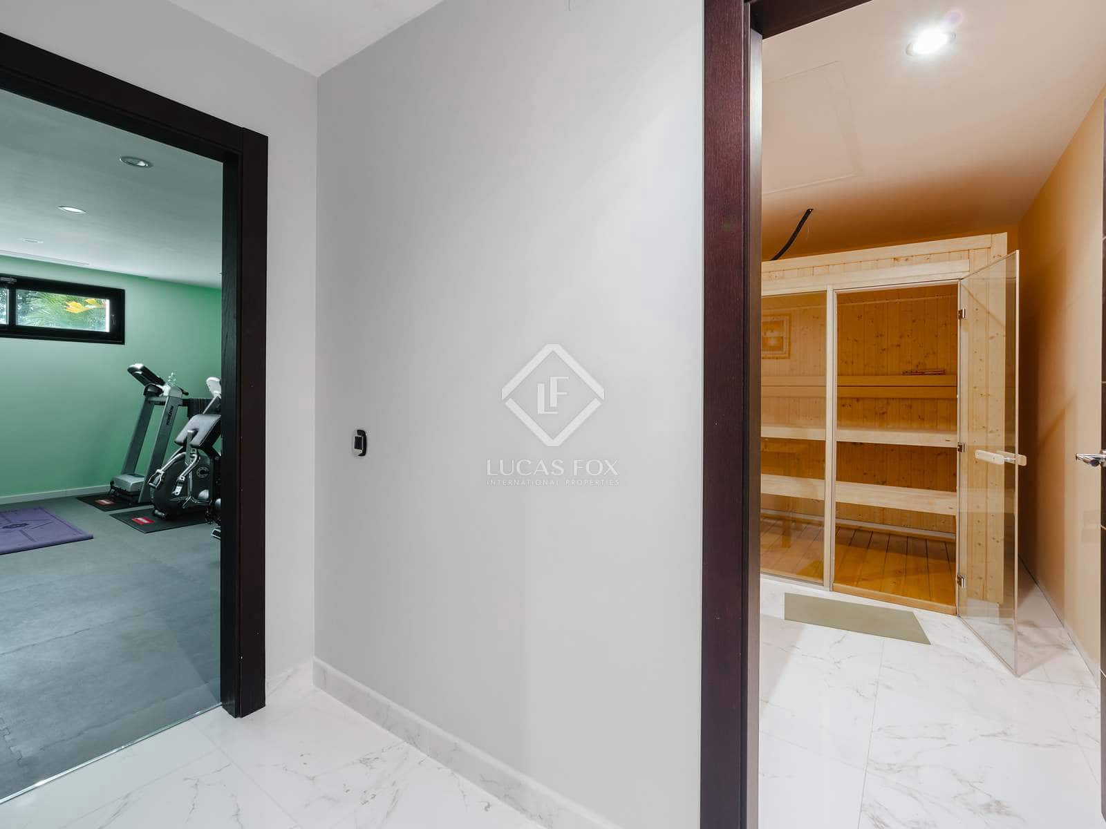 4 bedroom Villa for sale in Javea / Xabia with pool garage - € 2,950,000 (Ref: 6701068)