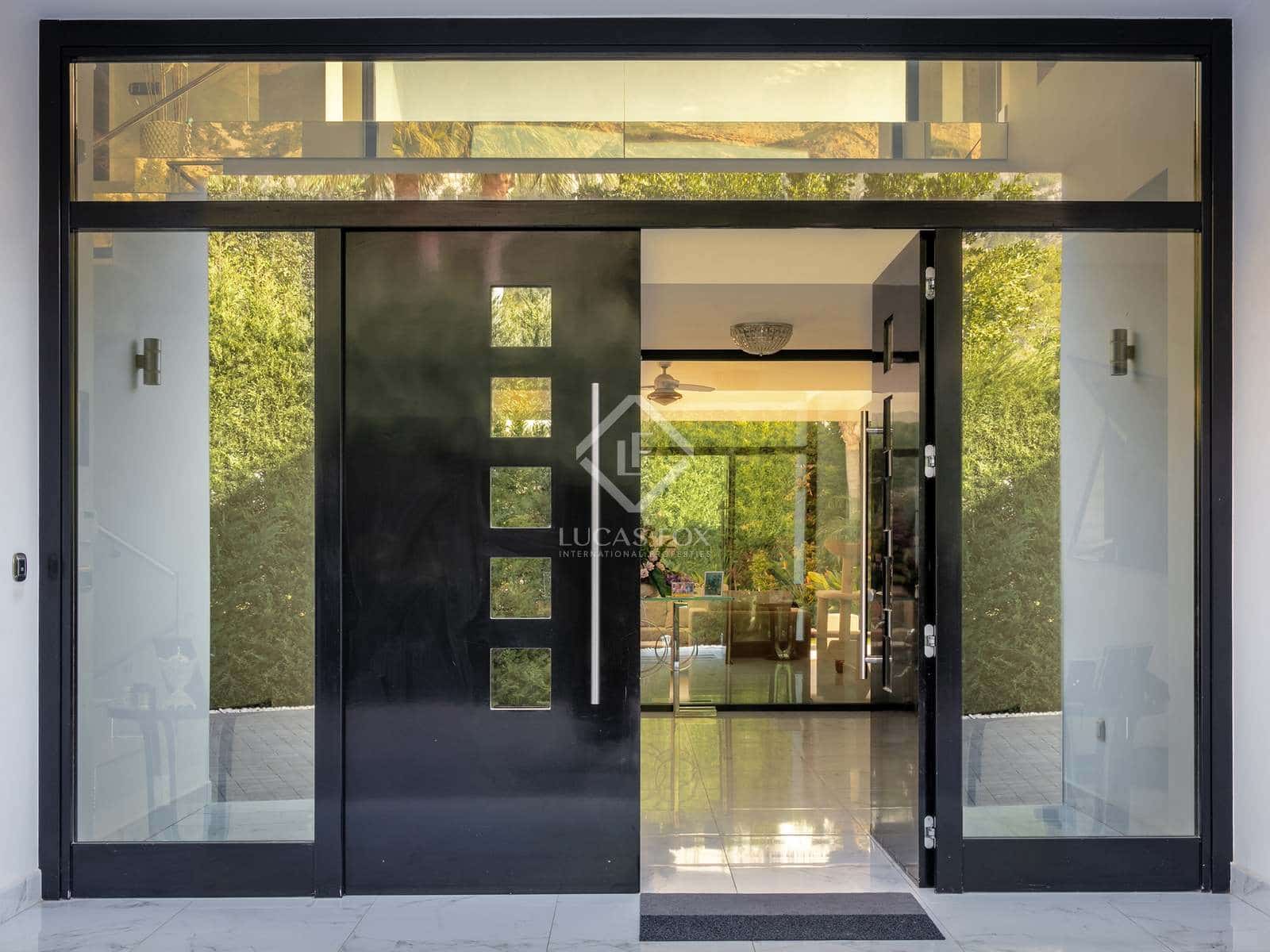 4 bedroom Villa for sale in Javea / Xabia with pool garage - € 2,950,000 (Ref: 6701068)