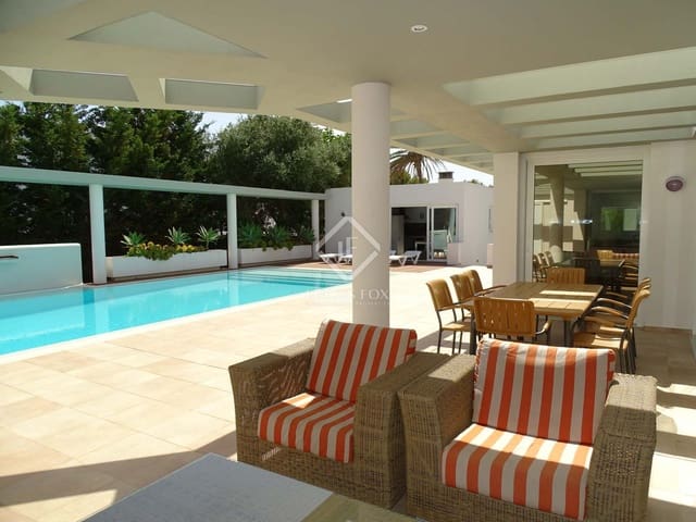 4 slaapkamer Villa te koop in Ciutadella de Menorca met zwembad garage - € 1.470.000 (Ref: 6712567)
