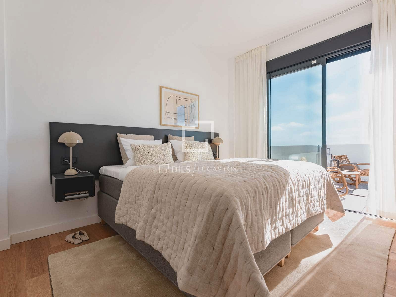 4 bedroom Villa for sale in Marbella with pool garage - € 1,890,000 (Ref: 6750765)