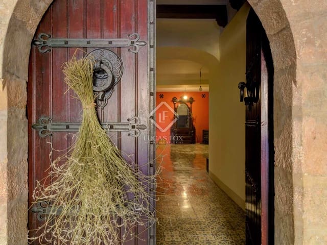 8 bedroom Finca/Country House for sale in Aiguamúrcia with garage - € 2,495,000 (Ref: 6767017)