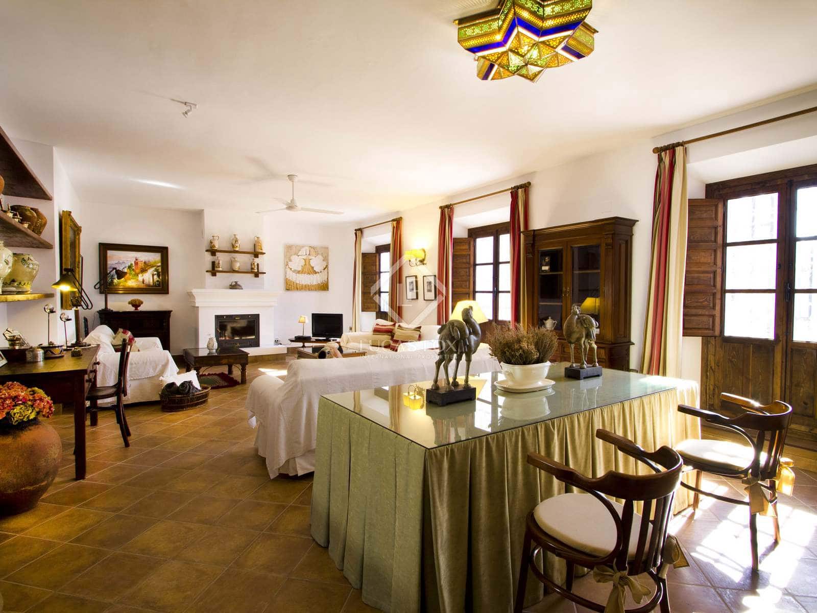 7 sovrum Finca/Hus på landet till salu i Archidona med pool garage - 895 000 € (Ref: 6767029)