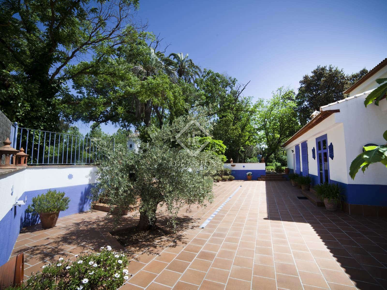 7 sovrum Finca/Hus på landet till salu i Archidona med pool garage - 895 000 € (Ref: 6767029)