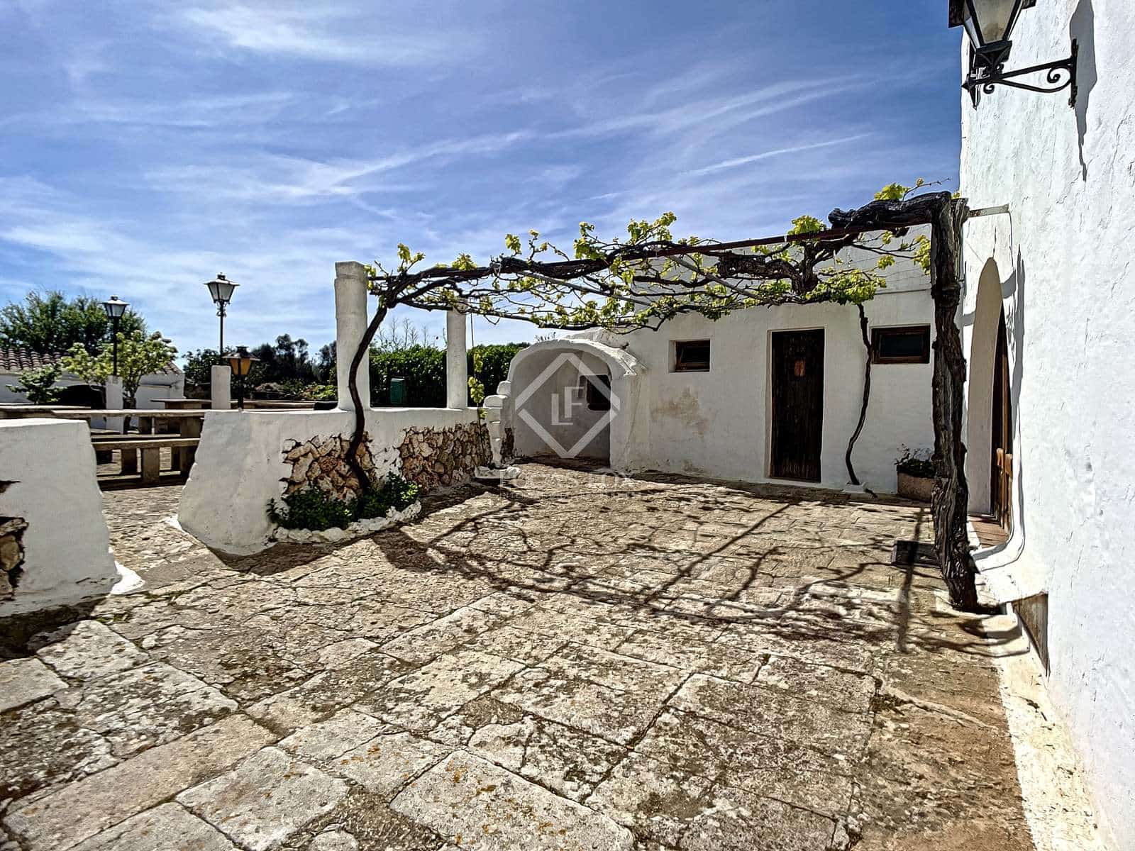 6 soveværelse Finca/Landehus til salg i San Clemente / Sant Climent - € 695.000 (Ref: 6771798)