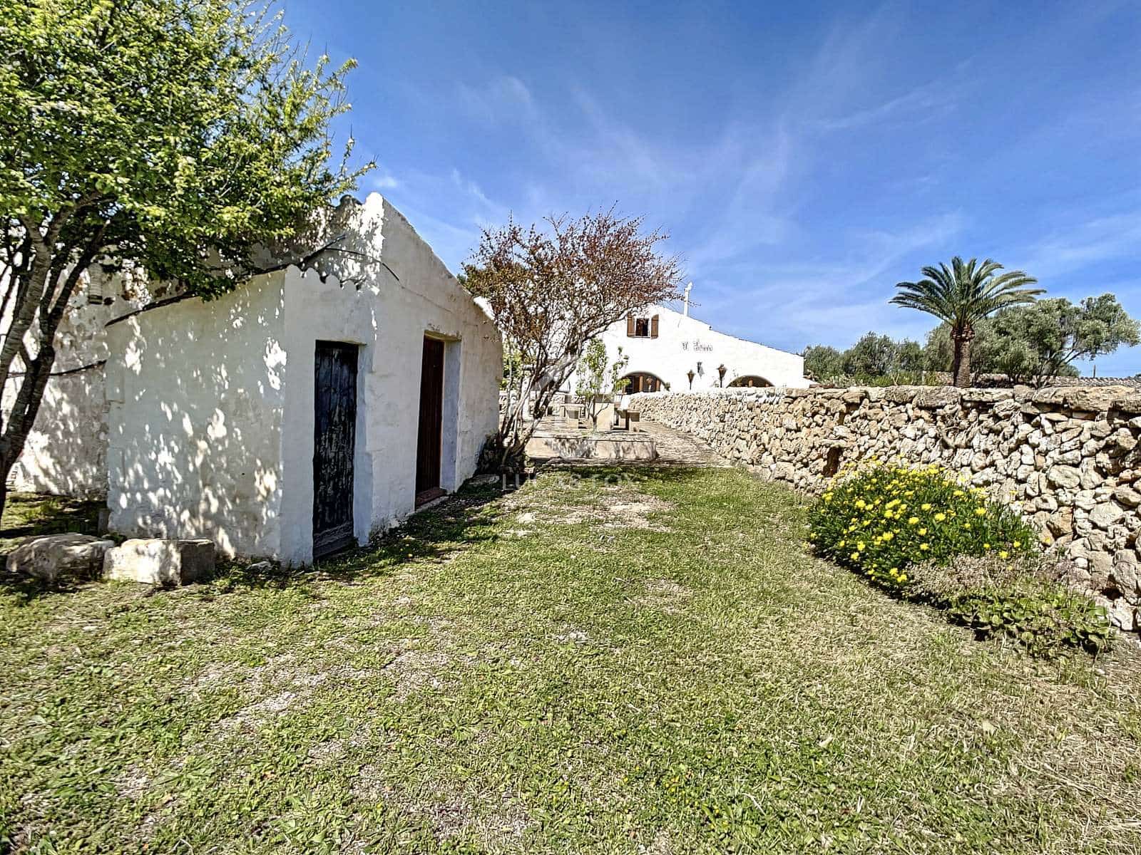 6 soveværelse Finca/Landehus til salg i San Clemente / Sant Climent - € 695.000 (Ref: 6771798)