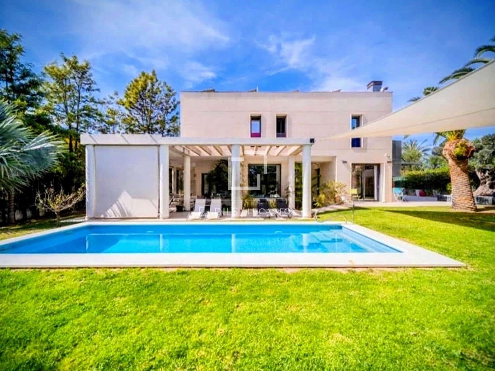 5 soverom Villa til salgs i Muchamiel / Mutxamel med garasje - € 1 780 000 (Ref: 6774523)