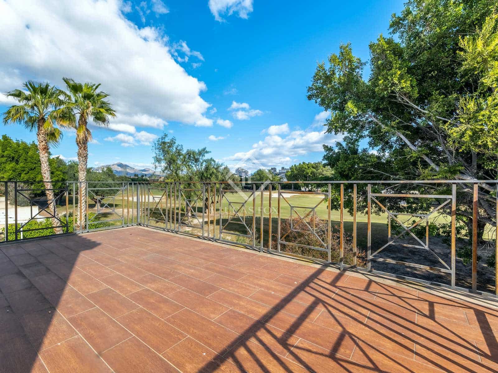 4 sypialnia Willa na sprzedaż w Miasto Alicante / Alacant z basenem garażem - 965 000 € (Ref: 6776528)