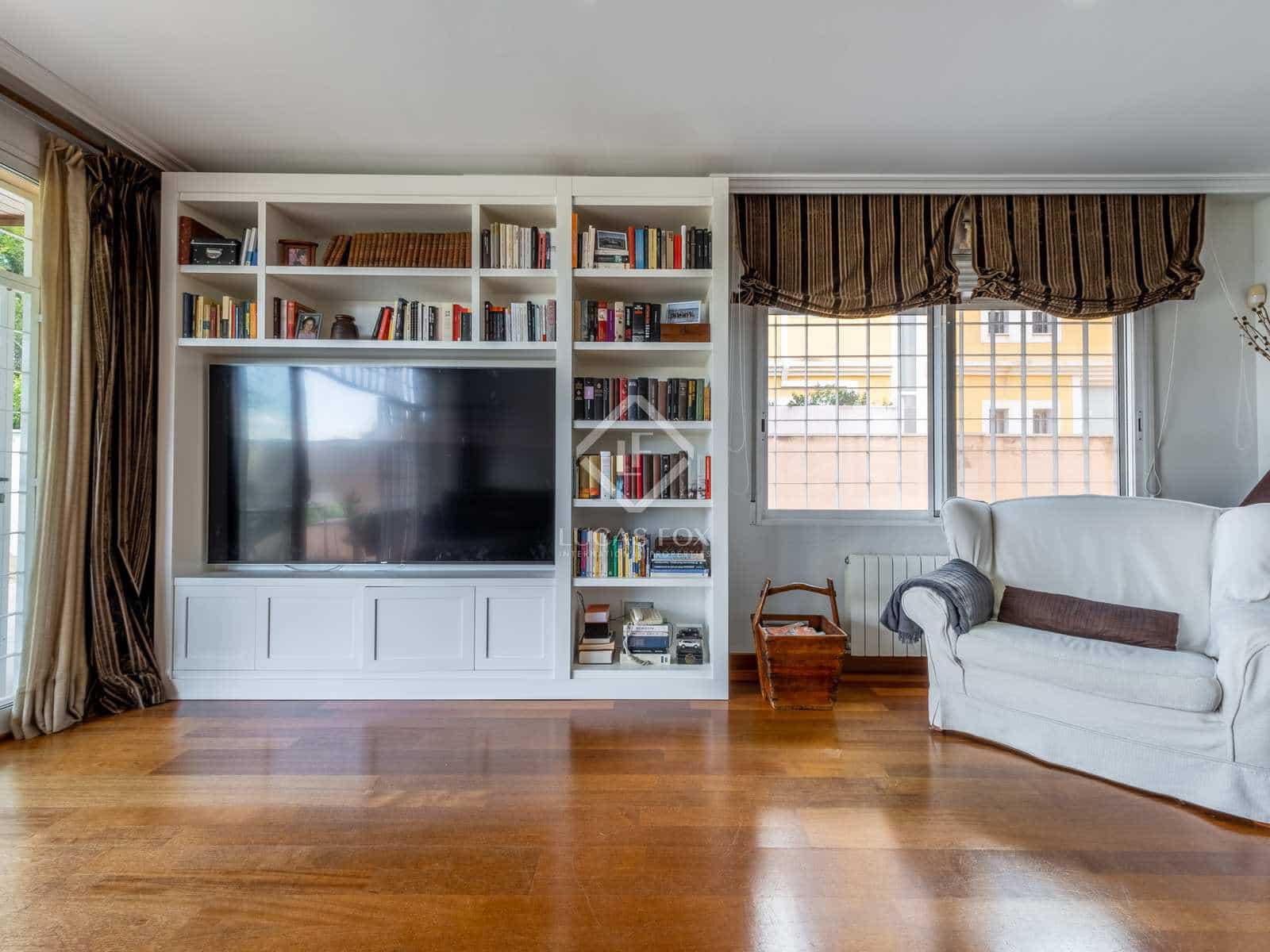 4 sypialnia Willa na sprzedaż w Miasto Alicante / Alacant z basenem garażem - 965 000 € (Ref: 6776528)