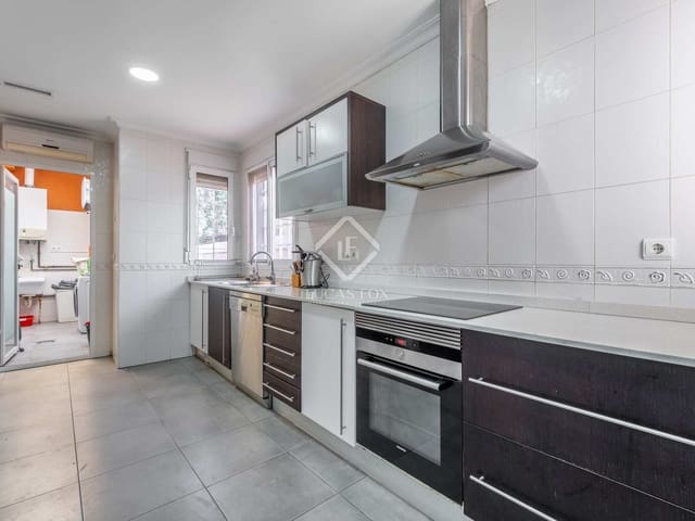 4 bedroom Villa for sale in Alicante / Alacant city with pool garage - € 965,000 (Ref: 6776528)