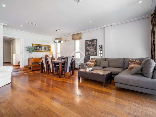 4 bedroom Villa for sale in Alicante / Alacant city with pool garage - € 965,000 (Ref: 6776528)