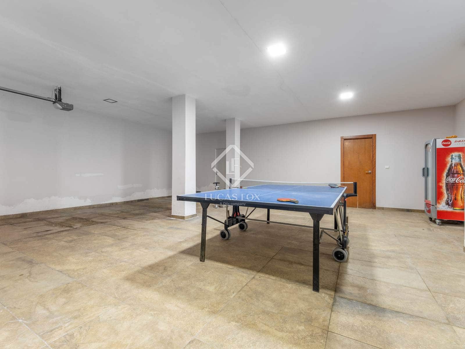 4 sypialnia Willa na sprzedaż w Miasto Alicante / Alacant z basenem garażem - 965 000 € (Ref: 6776528)