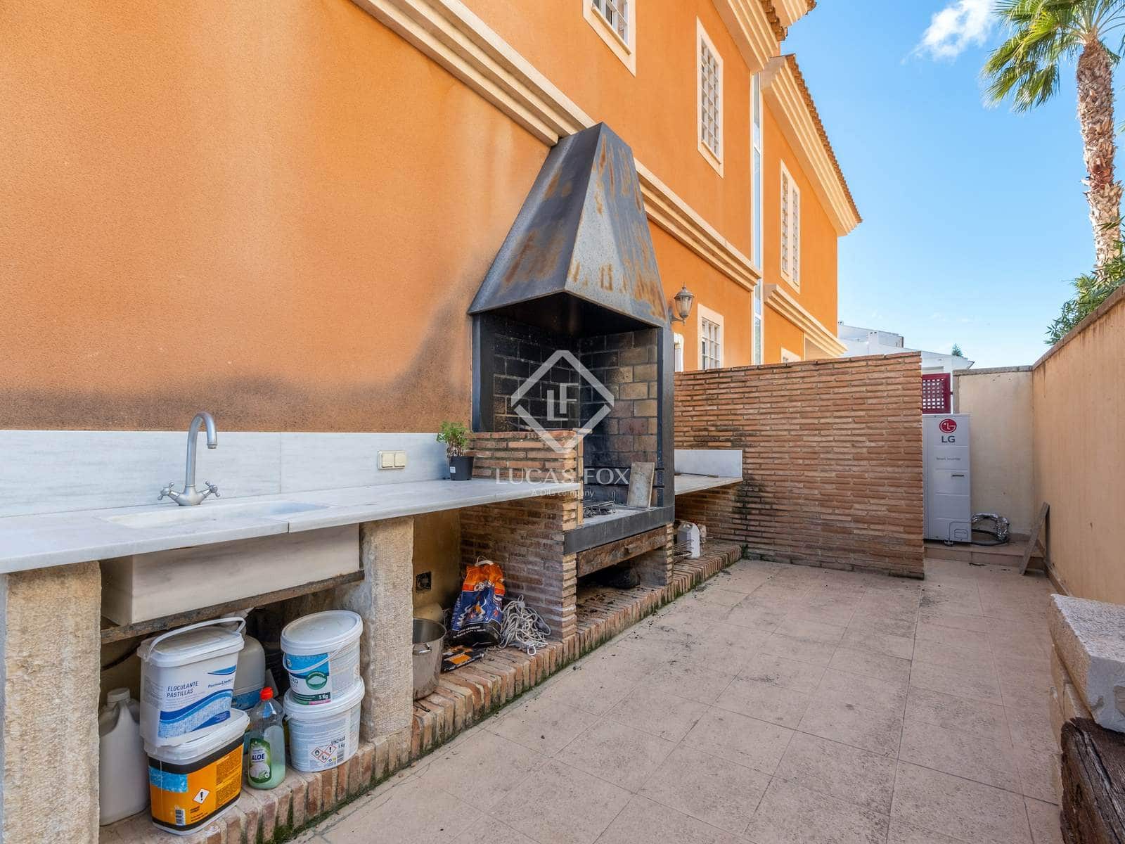 4 sypialnia Willa na sprzedaż w Miasto Alicante / Alacant z basenem garażem - 965 000 € (Ref: 6776528)