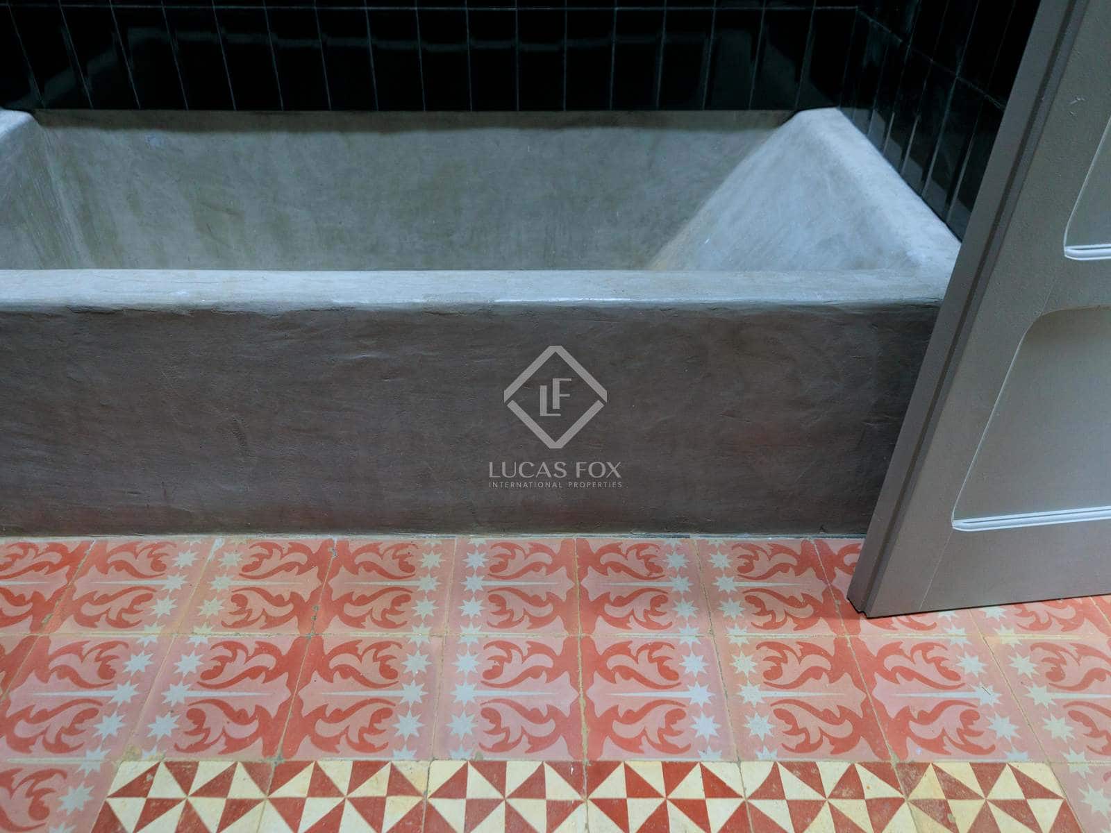 12 soveværelse Finca/Landehus til salg i Vilacolum med swimmingpool garage - € 2.350.000 (Ref: 6776532)