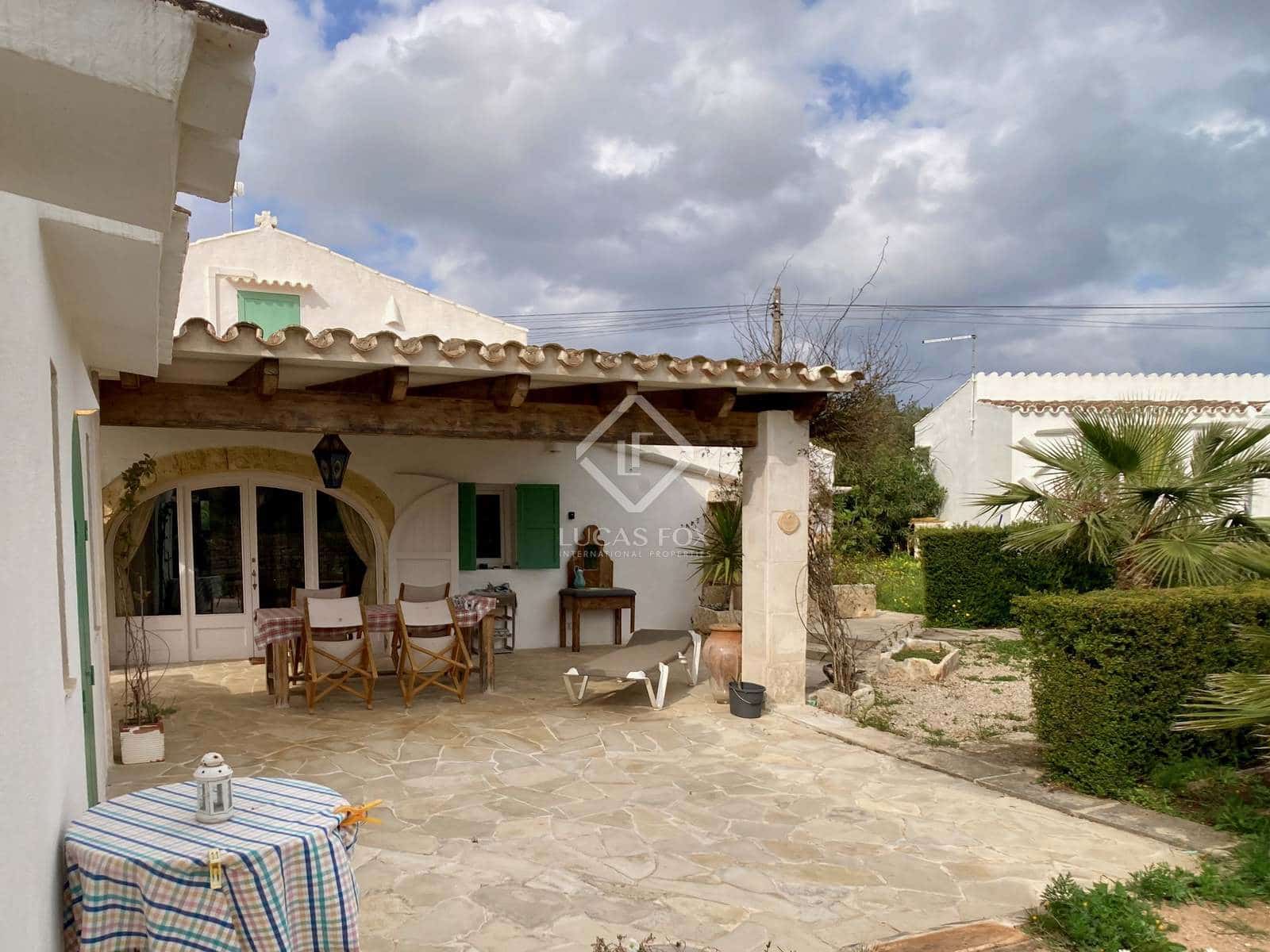 4 slaapkamer Finca/Landhuis te koop in San Luis / Sant Lluis - € 785.000 (Ref: 6776535)