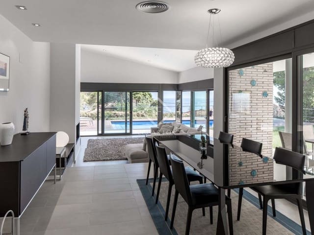 4 soverom Villa til salgs i Sant Feliu de Guíxols med garasje - € 2 500 000 (Ref: 6779527)